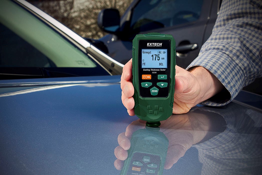 کارشناسی رنگ خودرو با دستگاه